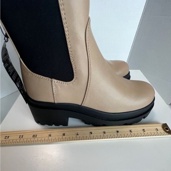 NIB - Only, Women's Doja Chunky Chelsea Boots - Beige. Size: 36 (EU) - Picture 11 of 16